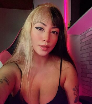 Gabruxona Leaked Nude OnlyFans (Photo 85)