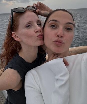 gal_gadot Leaked Nude OnlyFans (Photo 416)