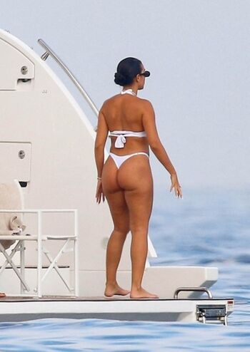 Georgina Ronaldo Leaked Nude OnlyFans (Photo 3)