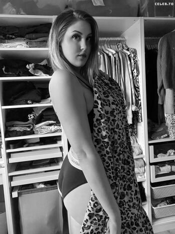 German Streamer Kitty Leaked Nude OnlyFans (Photo 8)
