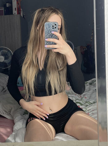 Gewoonalicia Leaked Nude OnlyFans (Photo 19)