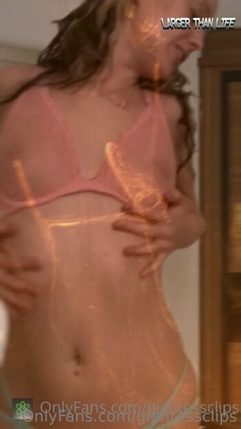 giantessclips Leaked Nude OnlyFans (Photo 108)