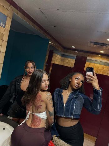 Giavannanmoore Leaked Nude OnlyFans (Photo 22)