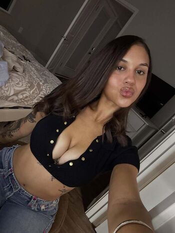 Giavannanmoore Leaked Nude OnlyFans (Photo 27)
