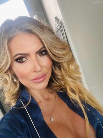 Gigi Dior