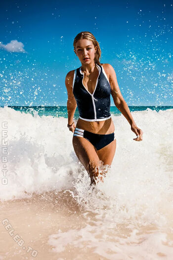 Gigi Hadid Leaked Nude OnlyFans (Photo 268)