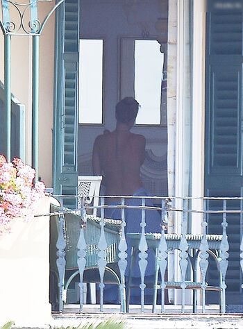 Gillian Anderson Leaked Nude OnlyFans (Photo 238)