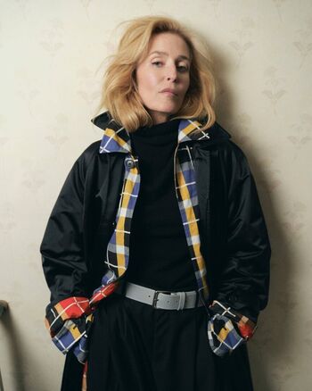Gillian Anderson