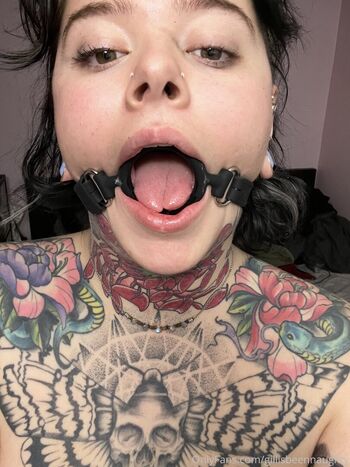 gillisbeennaughtyfree