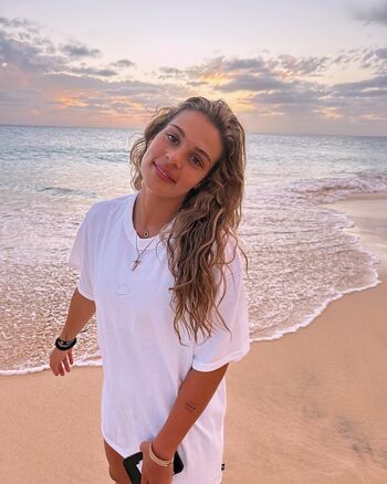 Giovana Queiroz Costa