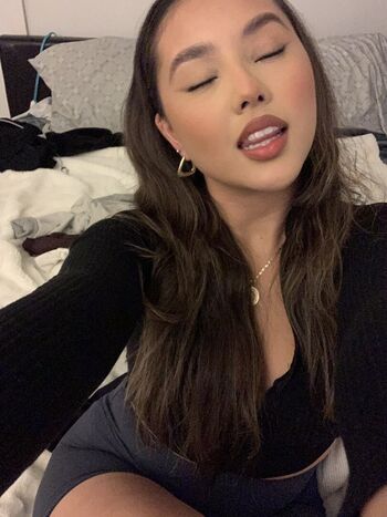 Gisselle Next Door
