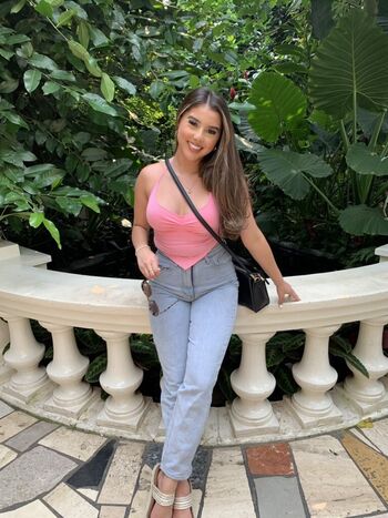 Gisselle Next Door
