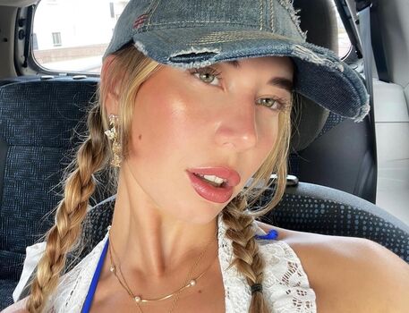 Gita Mollema Leaked Nude OnlyFans (Photo 26)