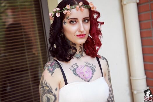 gladycesuicide