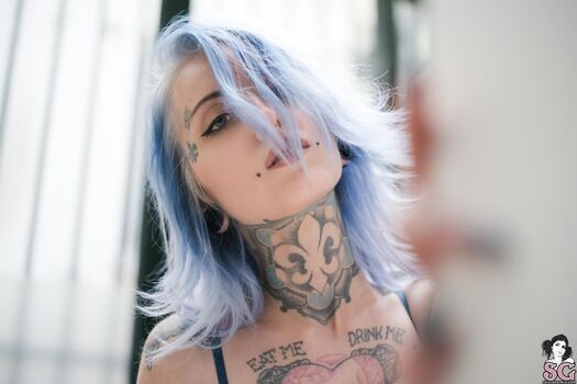 gladycesuicide