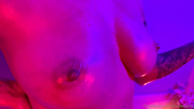 glazedgirls Leaked Nude OnlyFans (Photo 29)