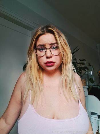 glitterbabeprincess Leaked Nude OnlyFans (Photo 12)