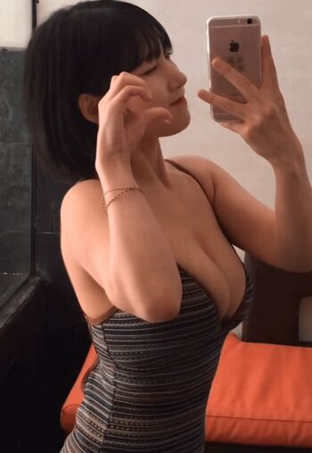 Gnaranha Leaked Nude OnlyFans (Photo 13)
