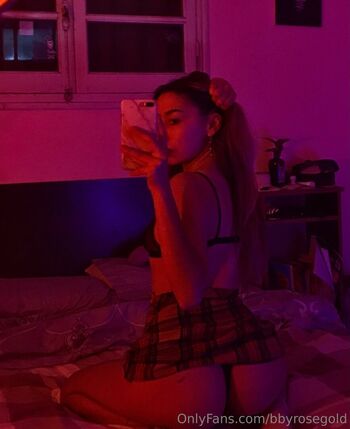 goddess_sarax