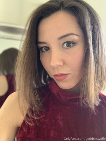 Goddess Wolfe Leaked Nude OnlyFans (Photo 24)