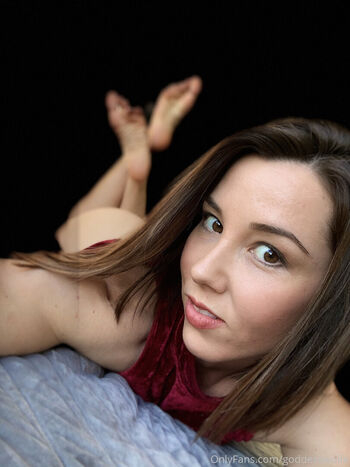 Goddess Wolfe Leaked Nude OnlyFans (Photo 25)