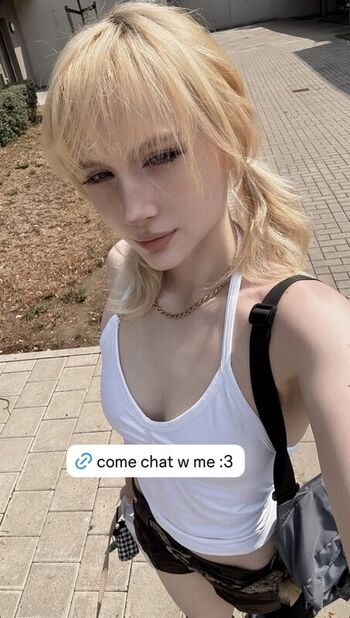 Goldenraetio Leaked Nude OnlyFans (Photo 7)