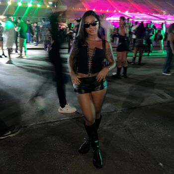 Gostosas De Mini Short Leaked Nude OnlyFans (Photo 11)