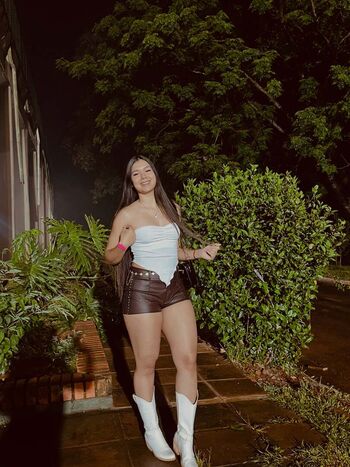 Gostosas De Mini Short Leaked Nude OnlyFans (Photo 19)