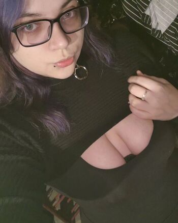 GothMommy666 Leaked Nude OnlyFans (Photo 5)