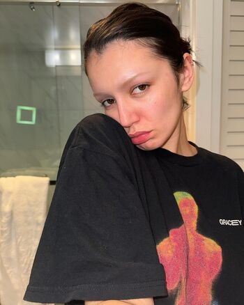 Grace Barker Leaked Nude OnlyFans (Photo 1)