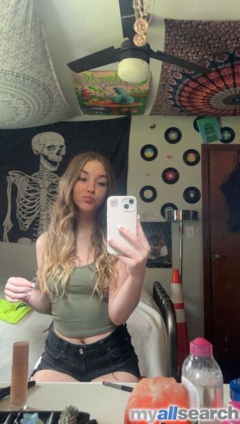 Grace Ital​ Leaked Nude OnlyFans (Photo 2)