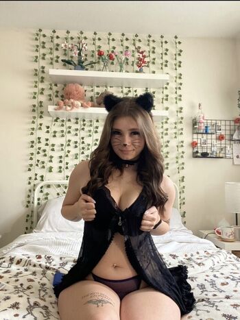 gracie._.b97 Leaked Nude OnlyFans (Photo 5)