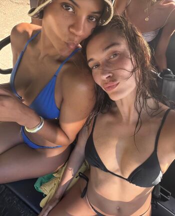 Hailey Bieber