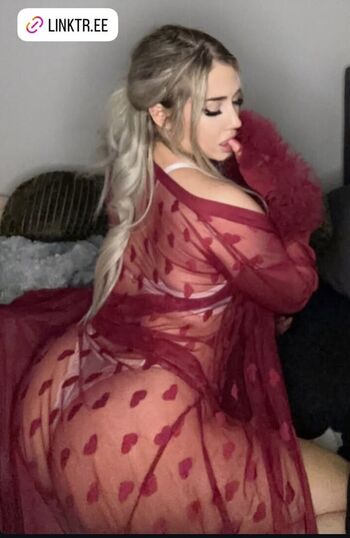 Hailsbee Leaked Nude OnlyFans (Photo 5)