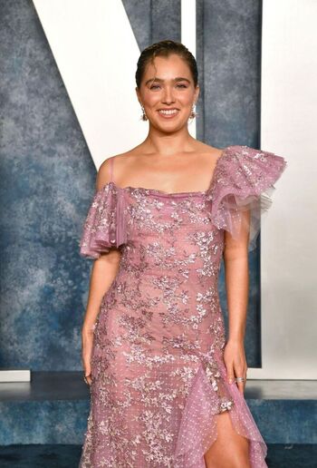 Haley Lu Richardson