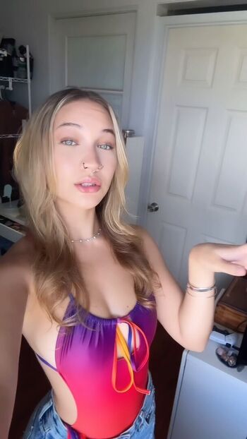Halia Beamer