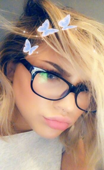 Halle Kirk Leaked Nude OnlyFans (Photo 21)