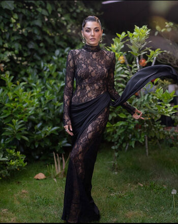 Hande Ercel Leaked Nude OnlyFans (Photo 181)