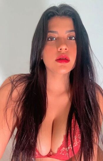 Hannah Parker Leaked Nude OnlyFans (Photo 1)