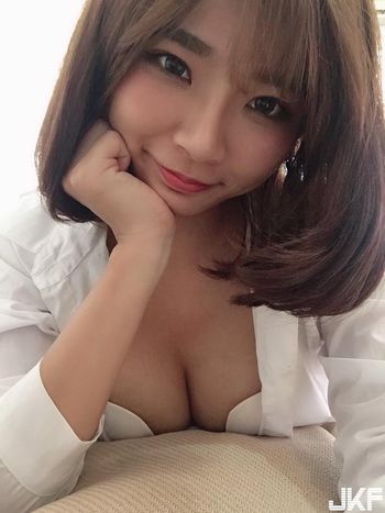 Hanyuyen Leaked Nude OnlyFans (Photo 26)