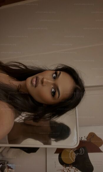 Hashini Guruge Leaked Nude OnlyFans (Photo 18)