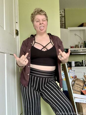 Hazel Leigh Leaked Nude OnlyFans (Photo 20)