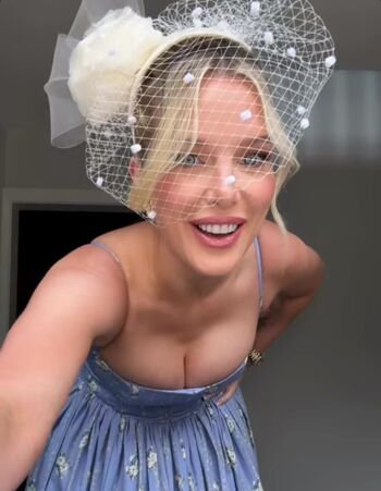 Helen Flanagan Leaked Nude OnlyFans (Photo 522)