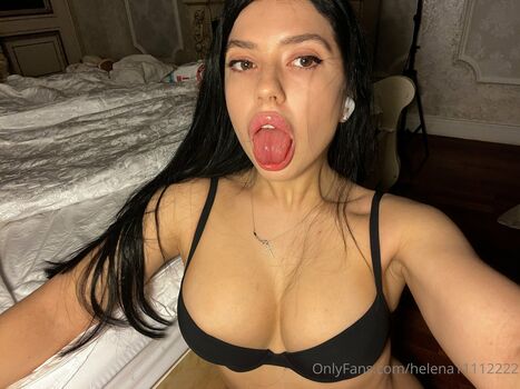helena11112222 Leaked Nude OnlyFans (Photo 4)