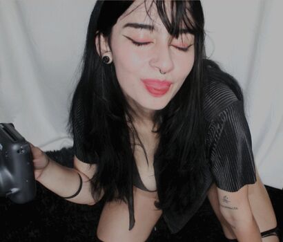 helldaughterofficial1 Leaked Nude OnlyFans (Photo 2)