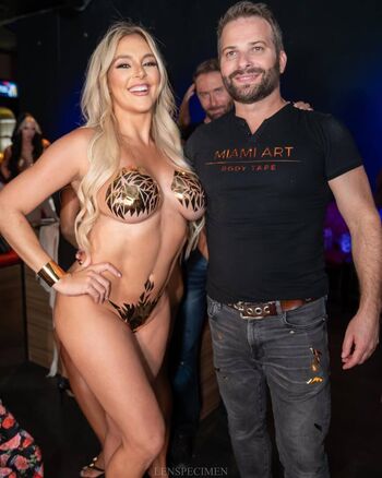 Heloíne Moreno Leaked Nude OnlyFans (Photo 10)