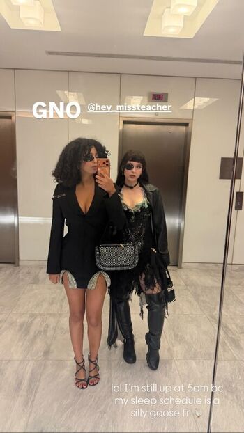 HeyMissTeacher Leaked Nude OnlyFans (Photo 1)