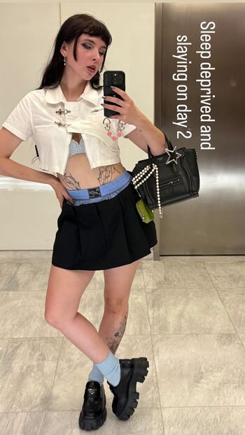 HeyMissTeacher Leaked Nude OnlyFans (Photo 4)