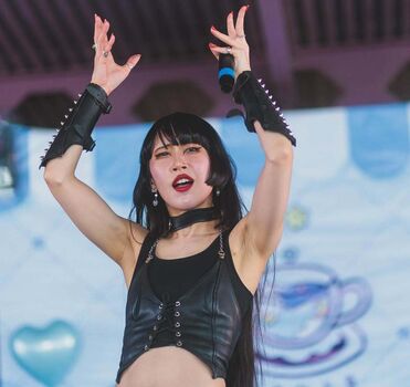 Himari Tsukishiro Leaked Nude OnlyFans (Photo 7)