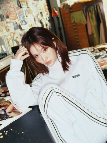 Hirai Momo Leaked Nude OnlyFans (Photo 25)